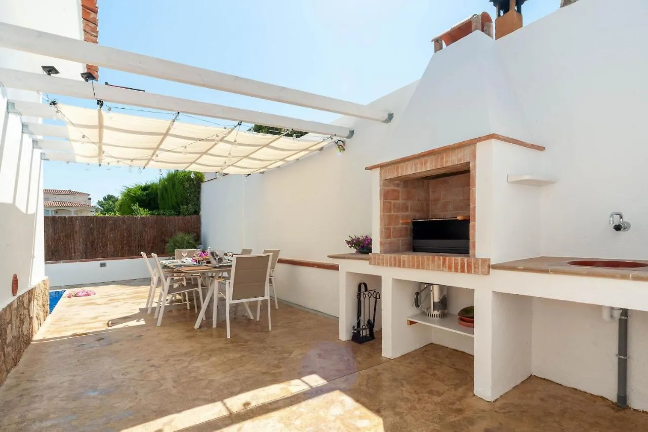 Holiday home Laia Villa L'Escala