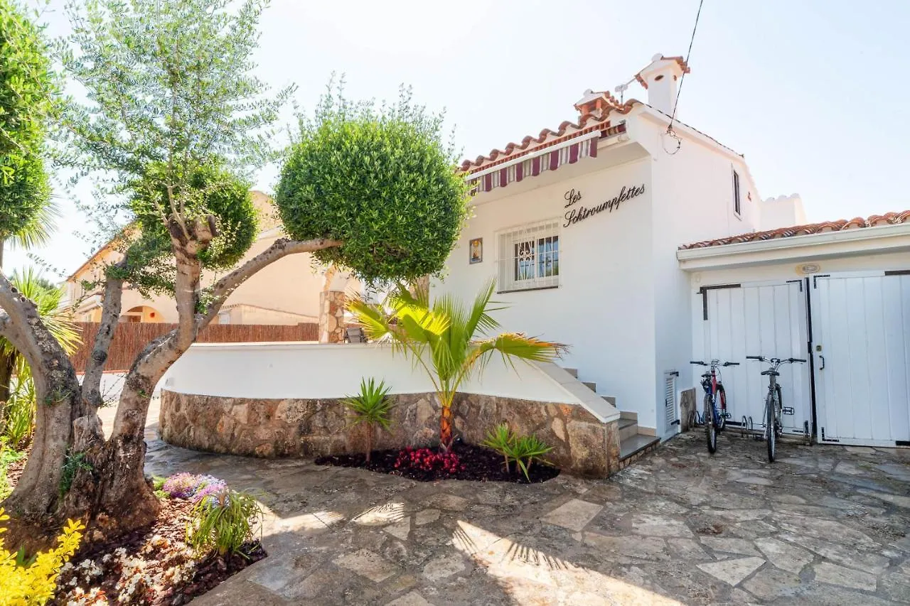 Laia Villa L'Escala Spain
