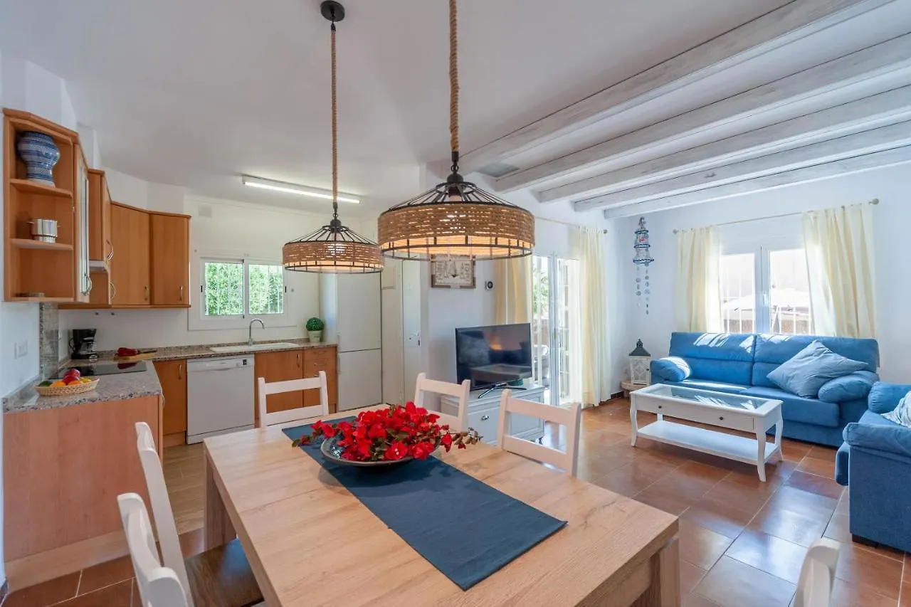 Laia Villa L'Escala