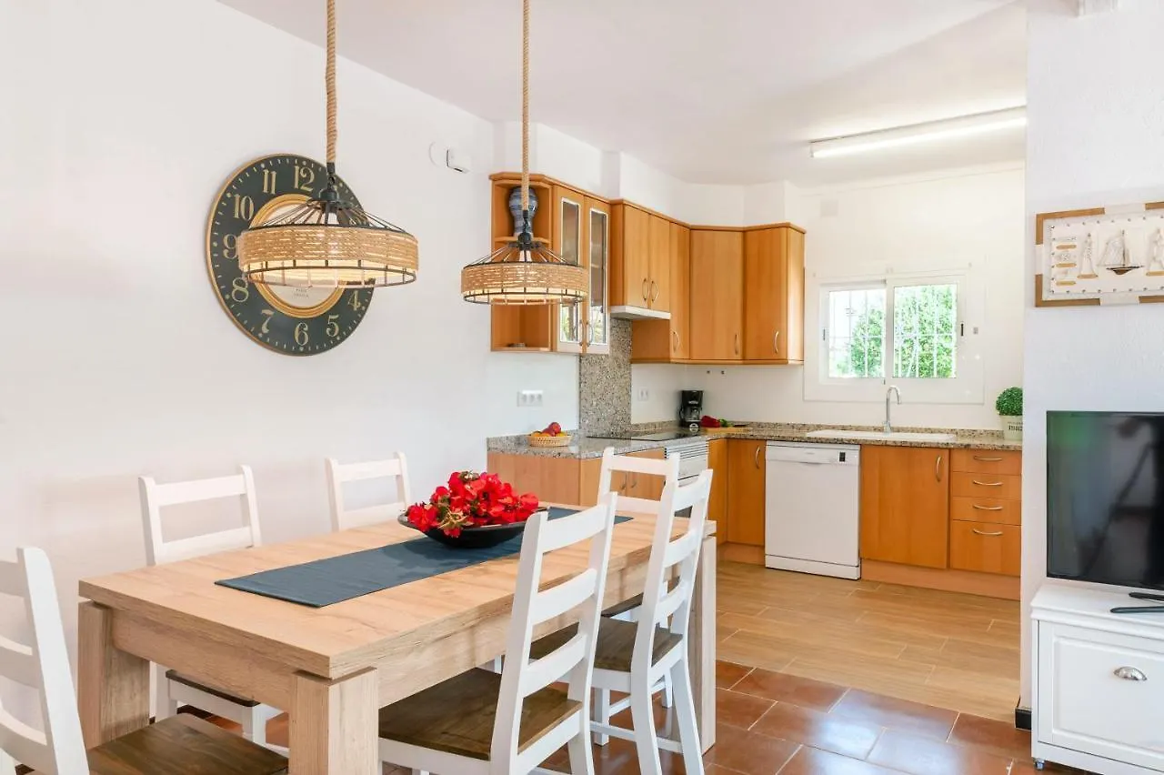 Laia Villa L'Escala Holiday home