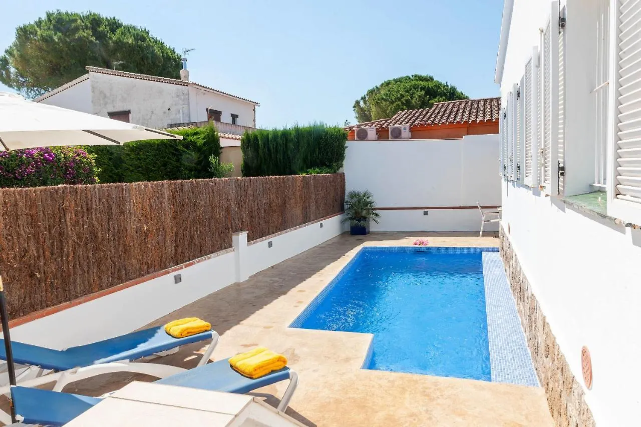 Laia Villa L'Escala